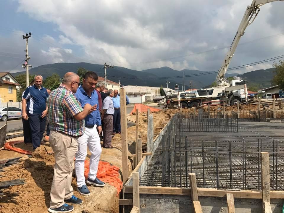 Belediye Hizmet Binasının Temeli Atıldı
