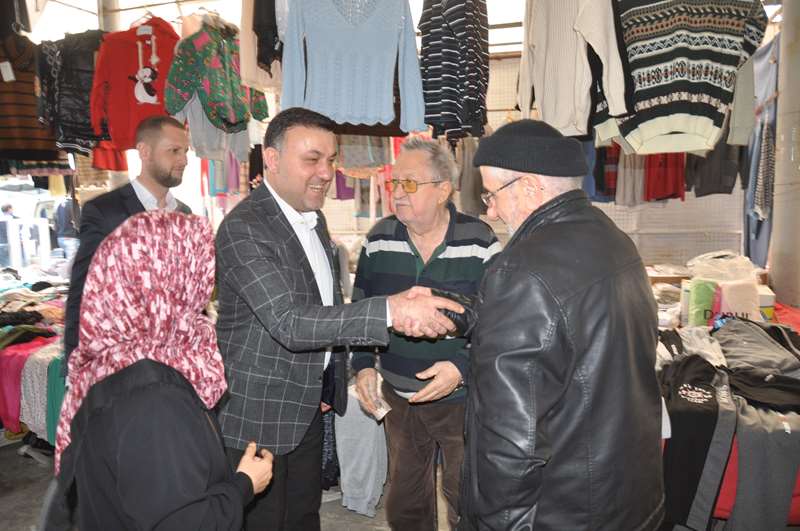 Belediye Başkanımız Pazar Esnafını Ziyaret Etti