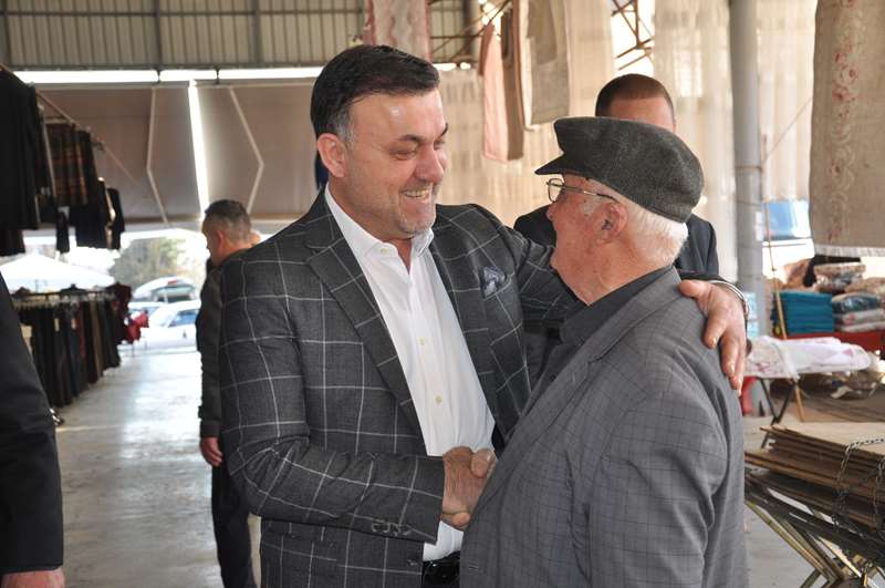 Belediye Başkanımız Pazar Esnafını Ziyaret Etti