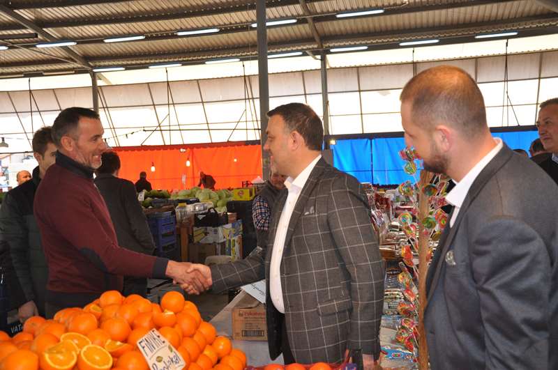 Belediye Başkanımız Pazar Esnafını Ziyaret Etti