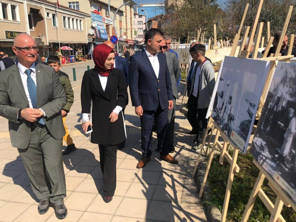 Başkanımız 18 Mart Çanakkale Zaferi ve Şehitleri Fotoğraf Sergisi