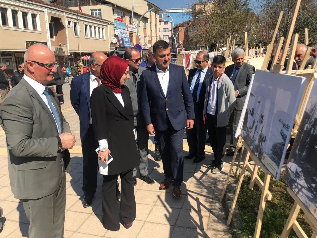 Başkanımız 18 Mart Çanakkale Zaferi ve Şehitleri Fotoğraf Sergisi