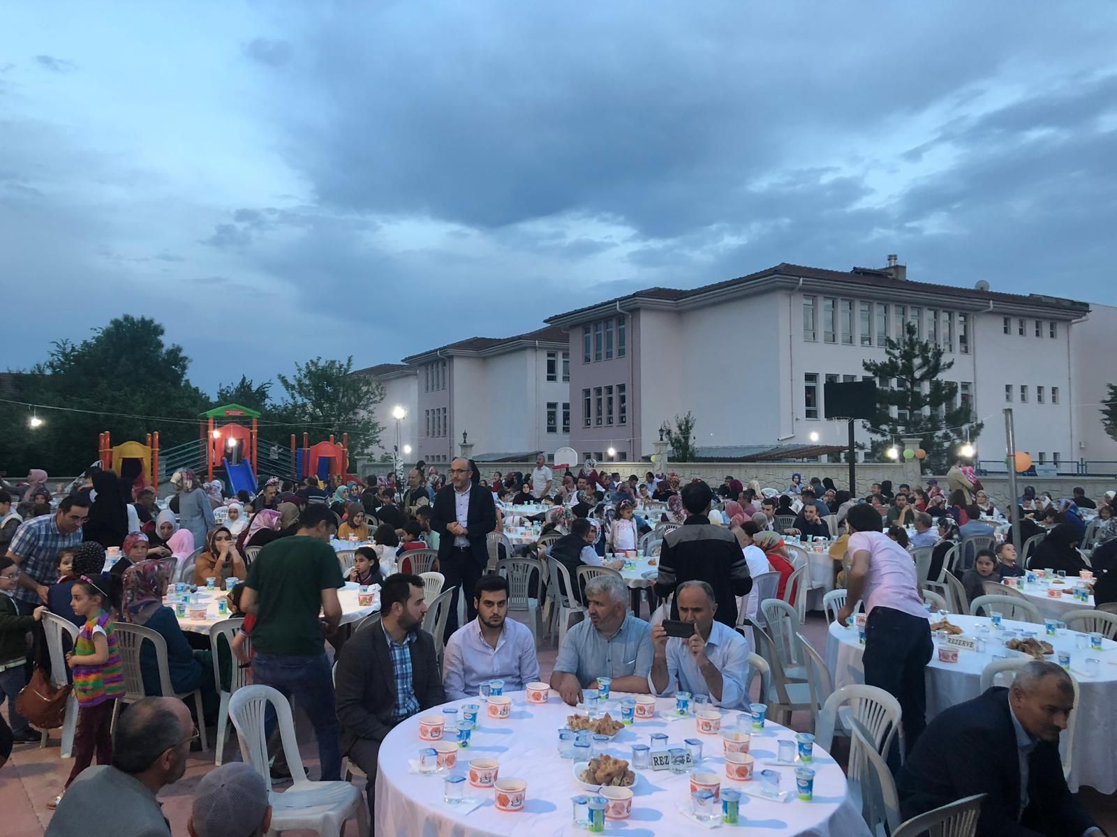 İlçe Kız Kur'an Kursu'nda İftar Coşkusu