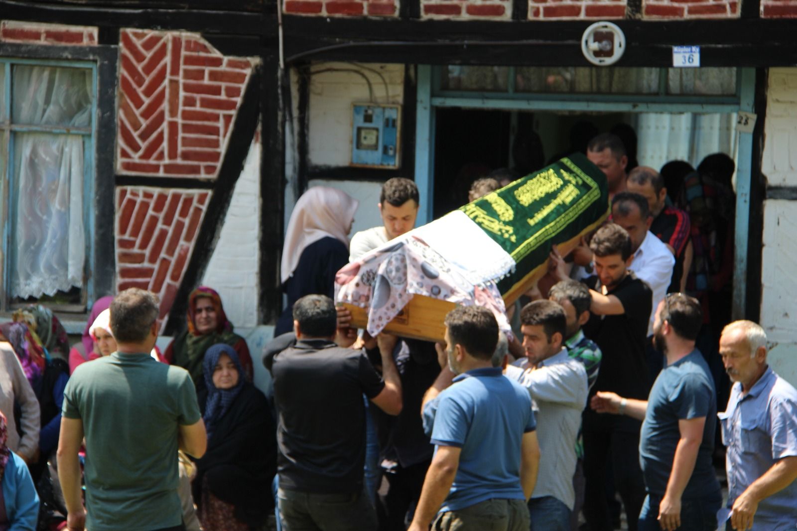 Başkan Yavuz Selde Hayatını Kaybeden Vatandaşımızın Cenaze Törenine Katıldı