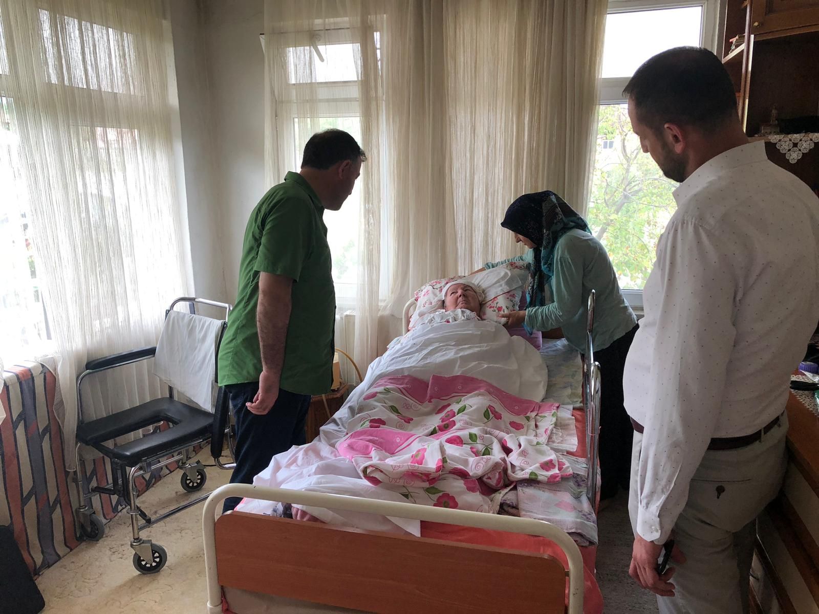 Başkan Yavuz Bayram Dolayısıyla Hasta Ziyaretlerinde Bulundu