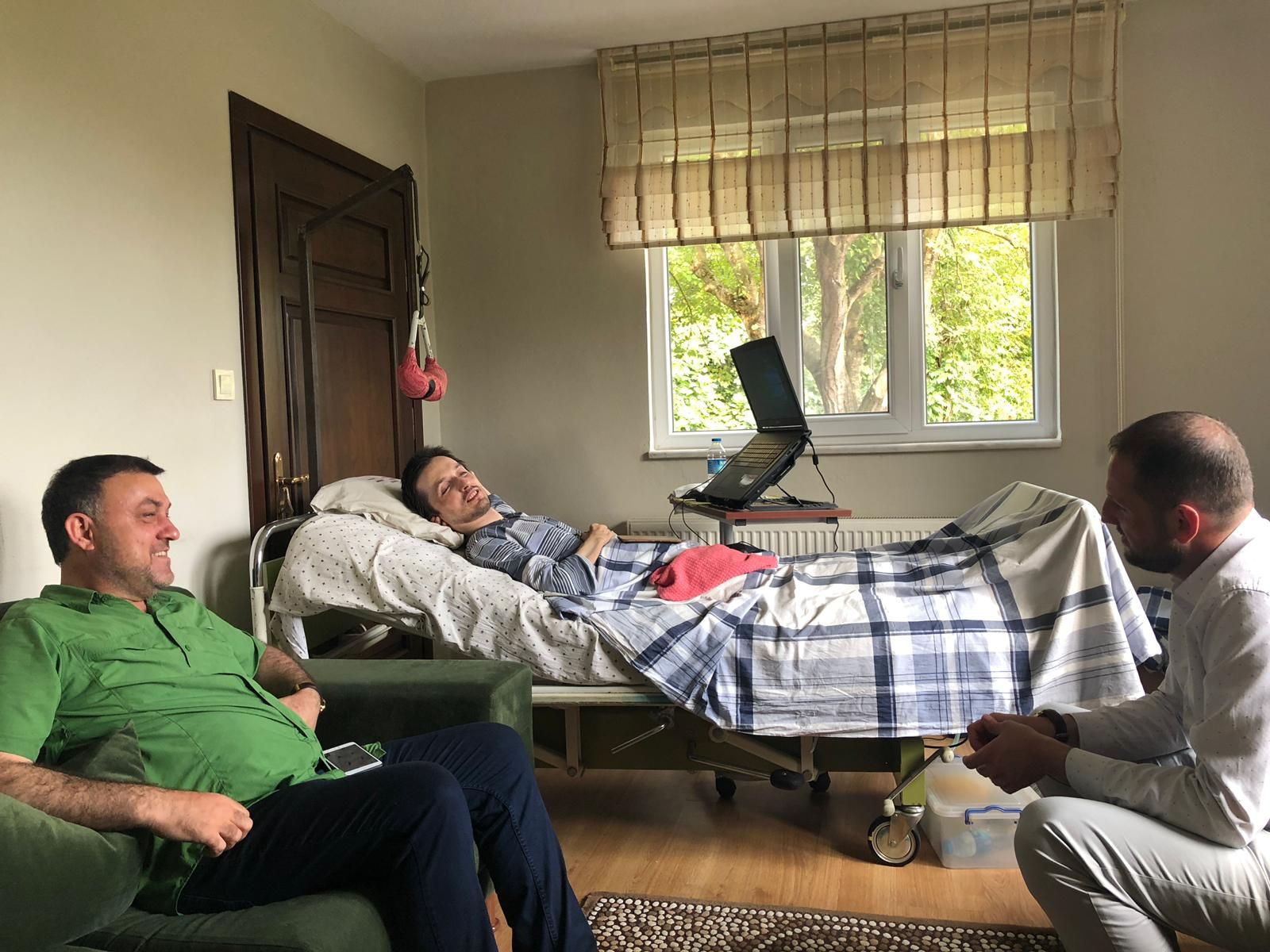 Başkan Yavuz Bayram Dolayısıyla Hasta Ziyaretlerinde Bulundu