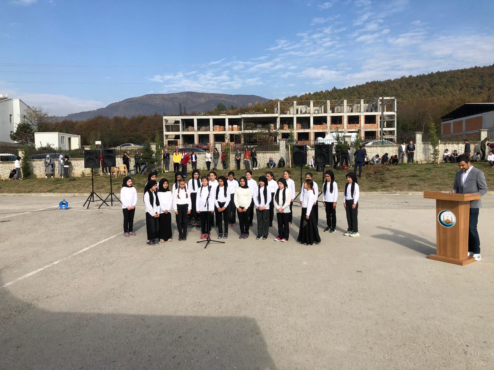 Milli Ağaçlandırma Günü Kapsamında Fidanlar Toprakla Buluştu