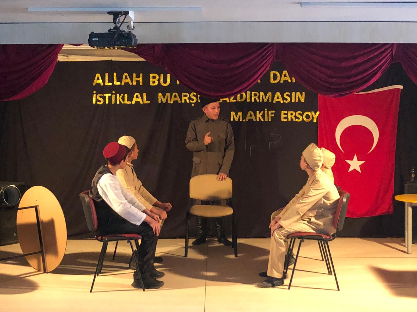 12 Mart İstiklal Marşı'nın Kabulü ve Mehmet Akif Ersoy'u Anma Programı Düzenlendi