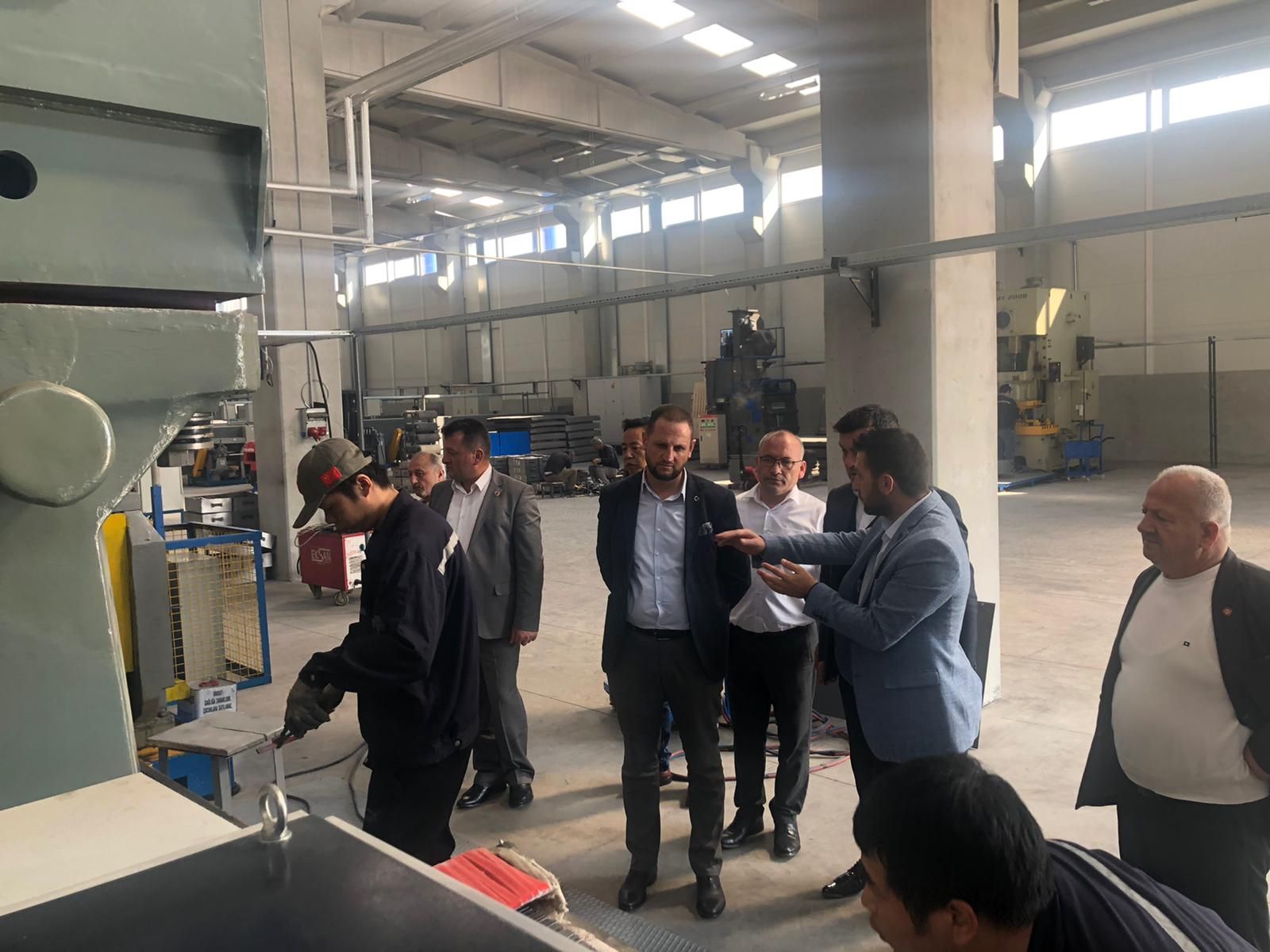 Başkan Yavuz'dan TTX Fabrikasına Ziyaret