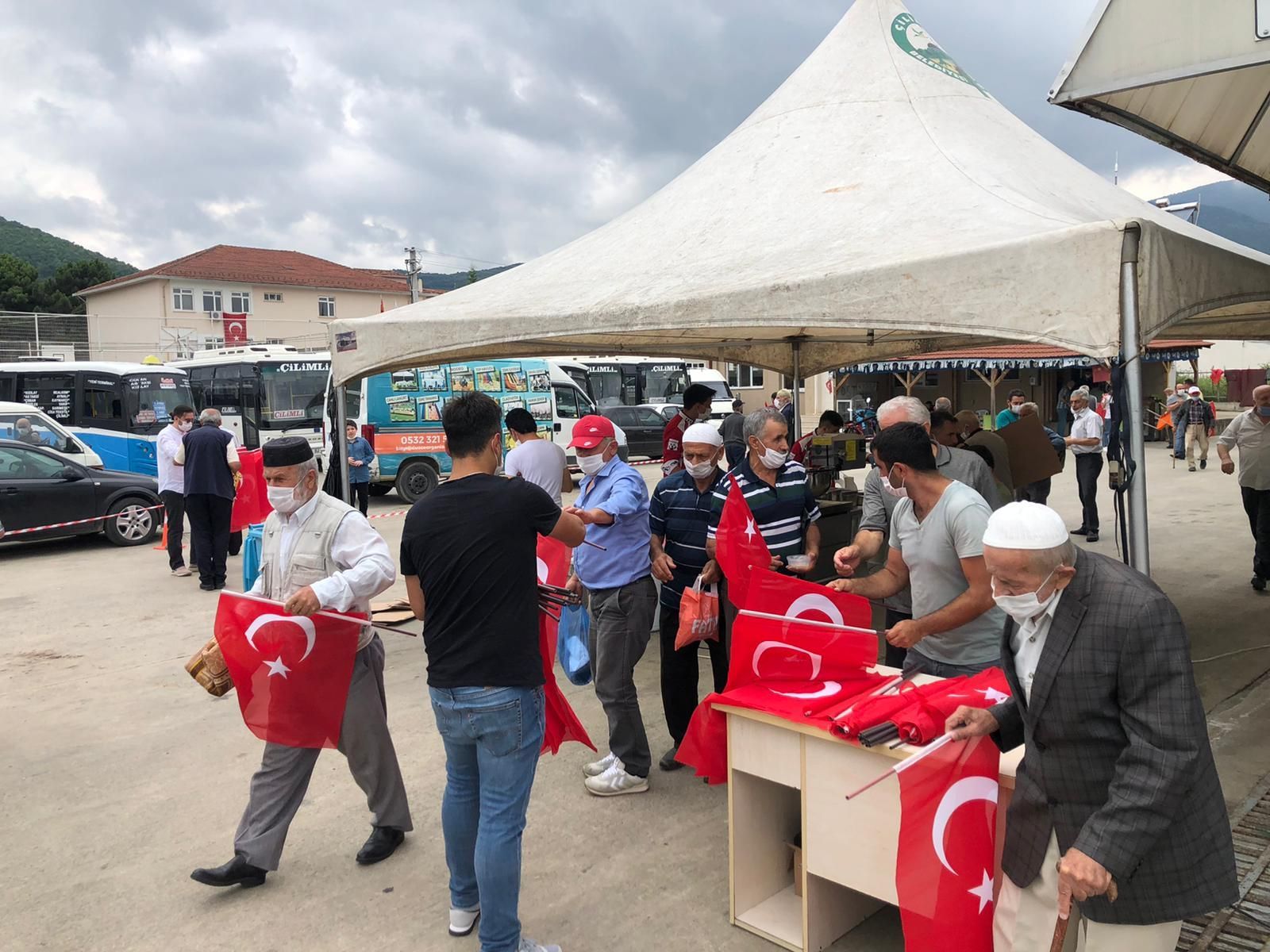 İlçemizde 15 Temmuz Şehitleri ve Tüm Şehitlerimiz için Mevlidi Şerif Okundu