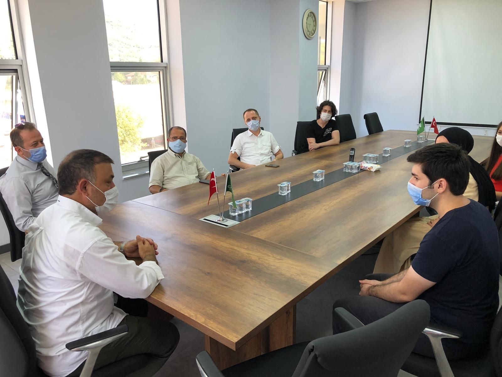 Başkan Yavuz YKS de Başarılı Olan Öğrencilerle Bir Araya Geldi