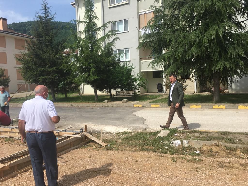 TOKİ KONUTLARINDA ÇOCUK PARKI ÇALIŞMALARI BAŞLADI